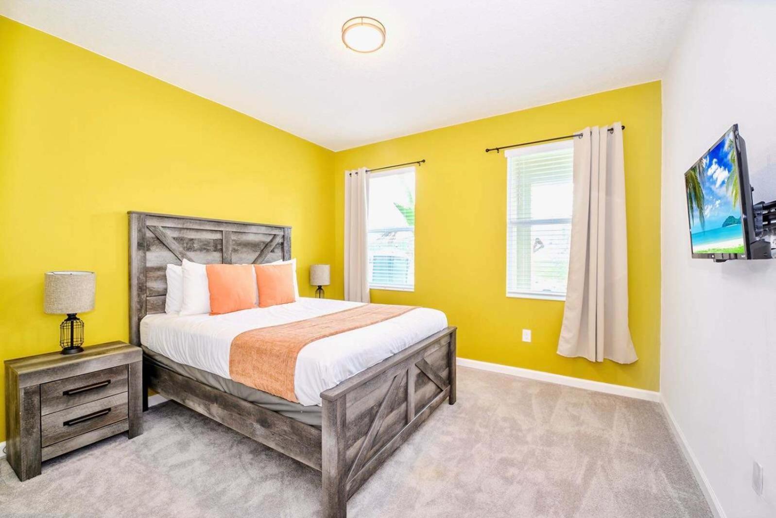 8Br Family Home With Pool And Hot Tub Kissimmee Bagian luar foto